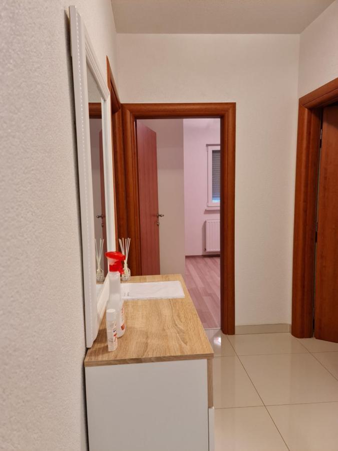 Apartman Corluka Grude Apartment Екстериор снимка